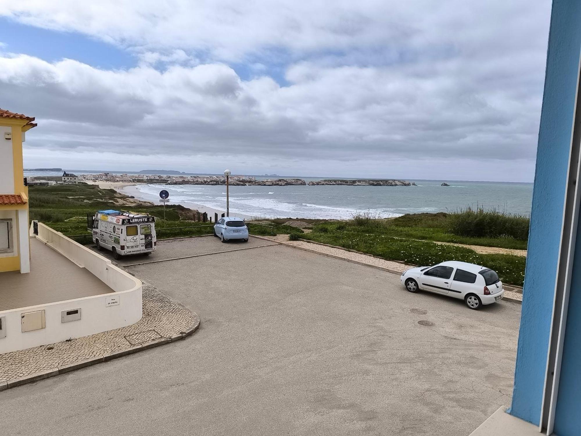 Baleal 4 Surf II Bed & Breakfast Room photo